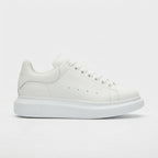 Sneakersy na platformie z grubą podeszwą – białe