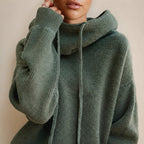 Sweter z kapturem damski, oversized, dzianinowy