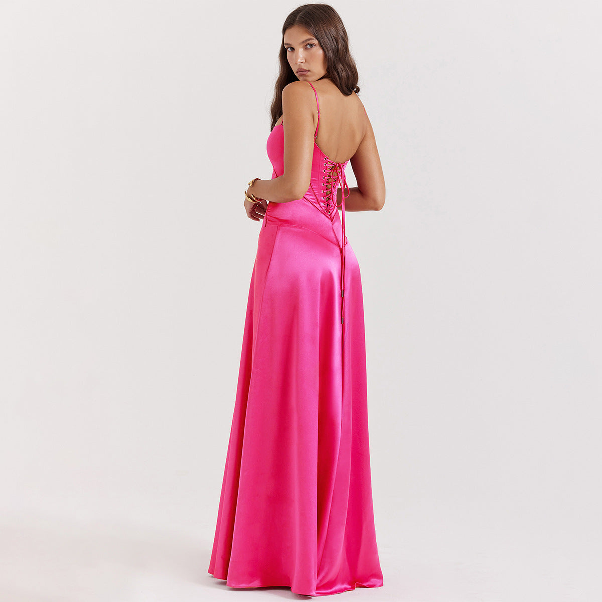 Leontyna – Elegancka Sukienka Maxi Satynowa z Wiązaniem na Plecach