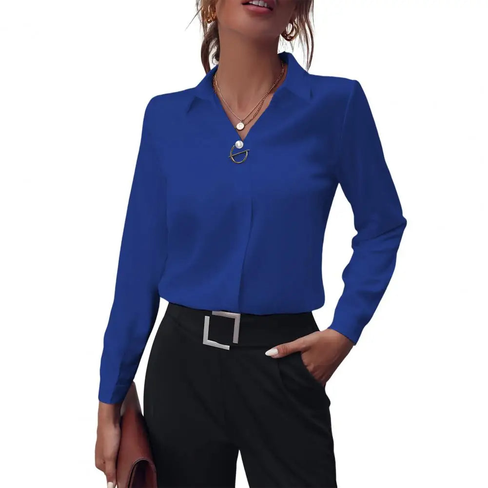Dominika – Essential Women's Casual Blouse for Everyday Wear