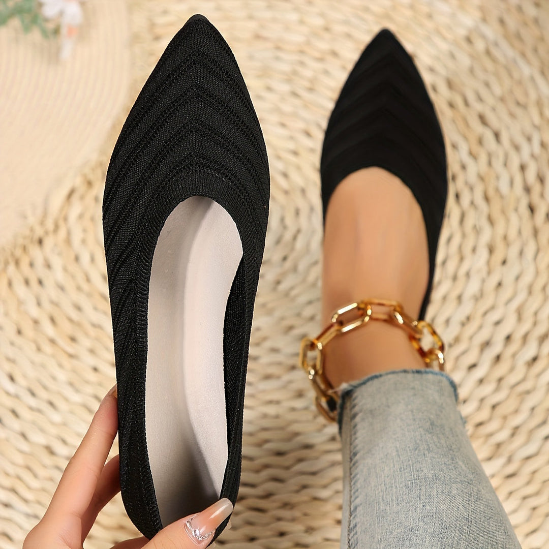 Leontyna – Klasszikus női slip-on cipő hegyes orral, elegáns kivitelben