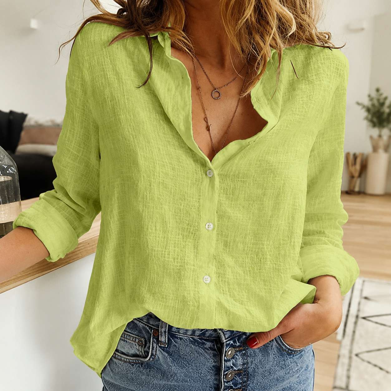 Signe – Elegant Women's Linen Casual Blouse