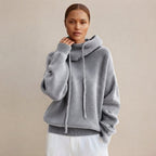 Sweter z kapturem damski, oversized, dzianinowy — Szary