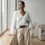 Kardigan z dekoltem V i długim rękawem, luźny krój — Biel awoir