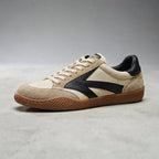 Sneakersy retro z zamszu bydlęcego, podeszwa EVA — 42