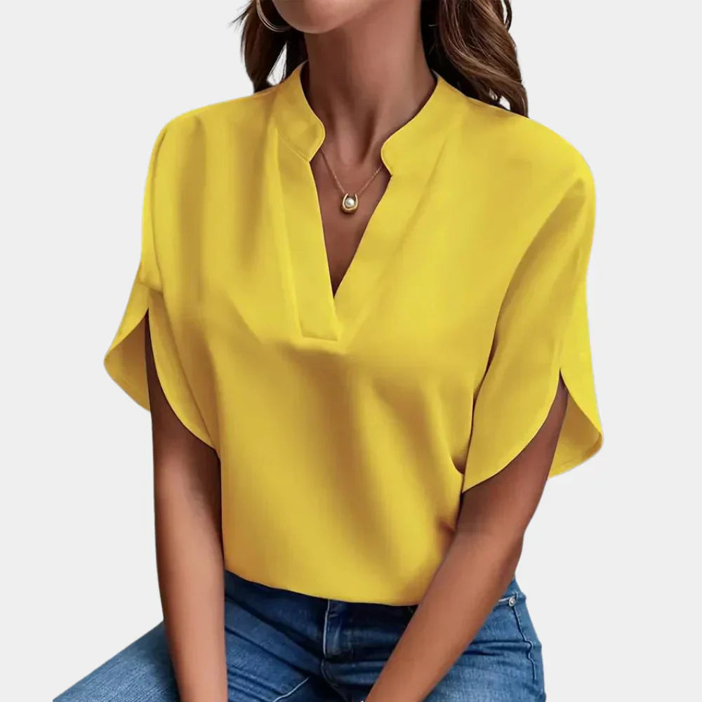 Livia – Comfortable Casual Women's Summer Blouse