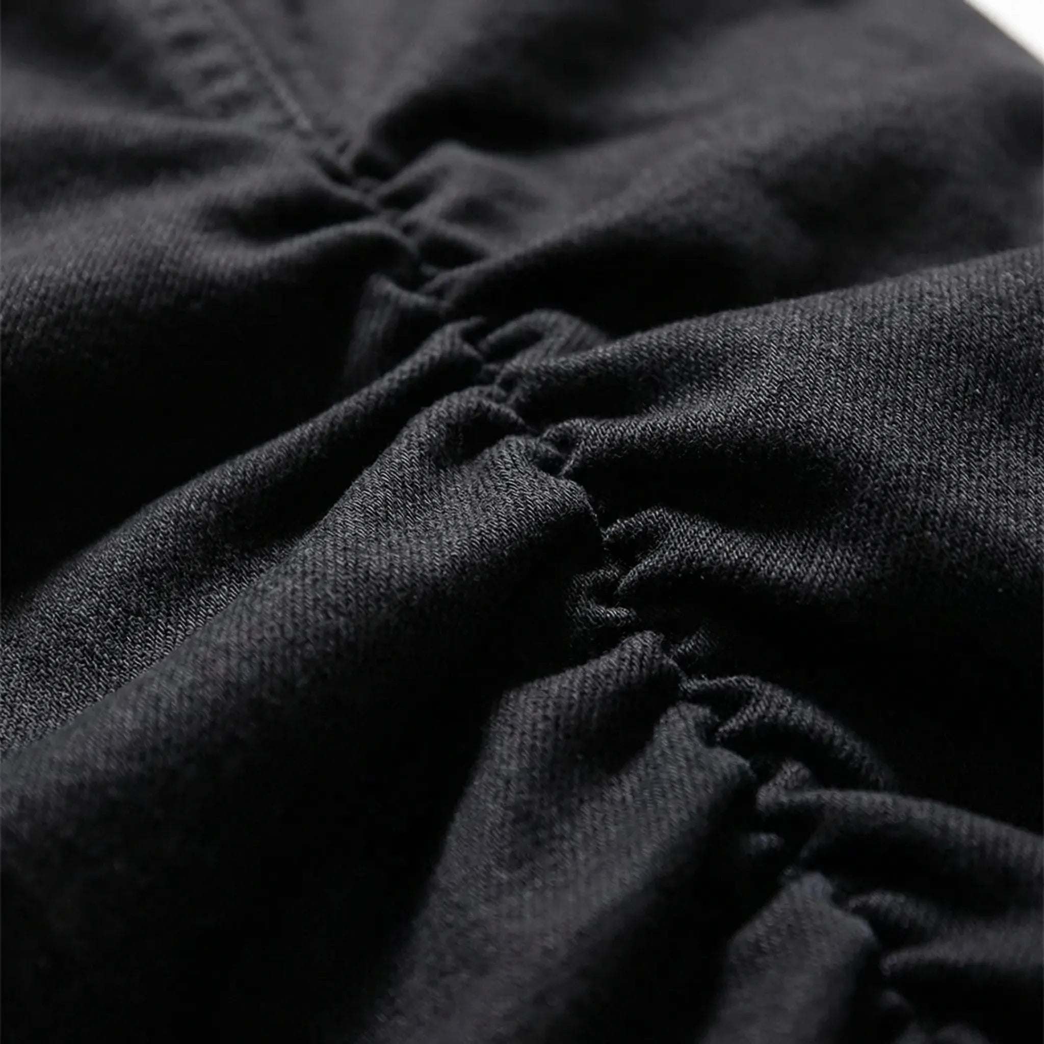 Czarne Spodnie Dzwony Z Wysokim Stanem - Stylizacje W Stylu Y2K 