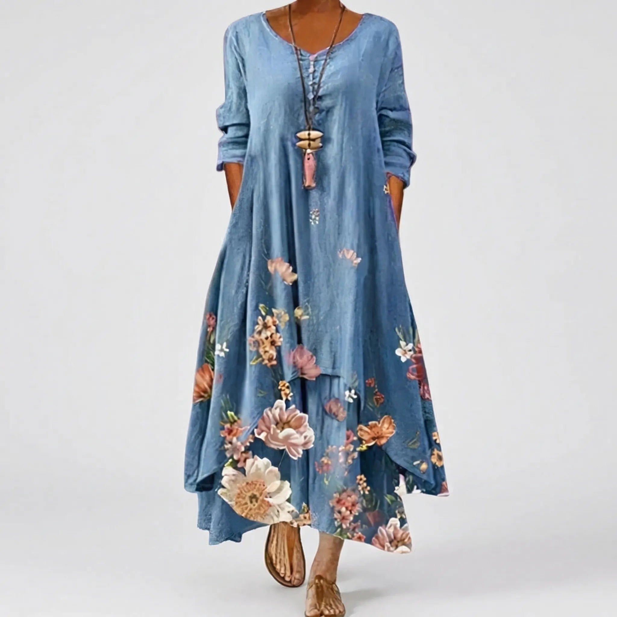 Długa Sukienka Z Kwiatowym Wzorem - Wyjścia Do Miasta 