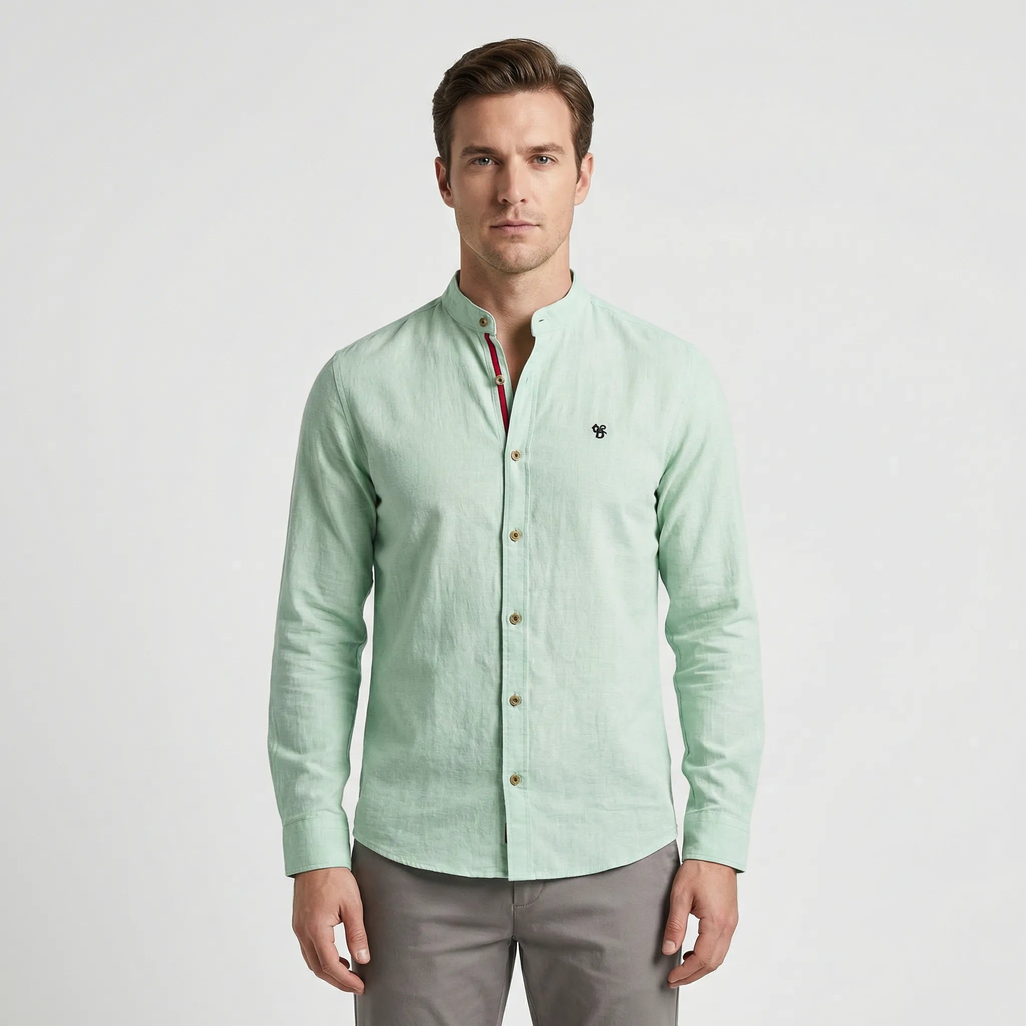 Dopasowana Koszula Ze Stójką - Stylizacje Do Pracy 