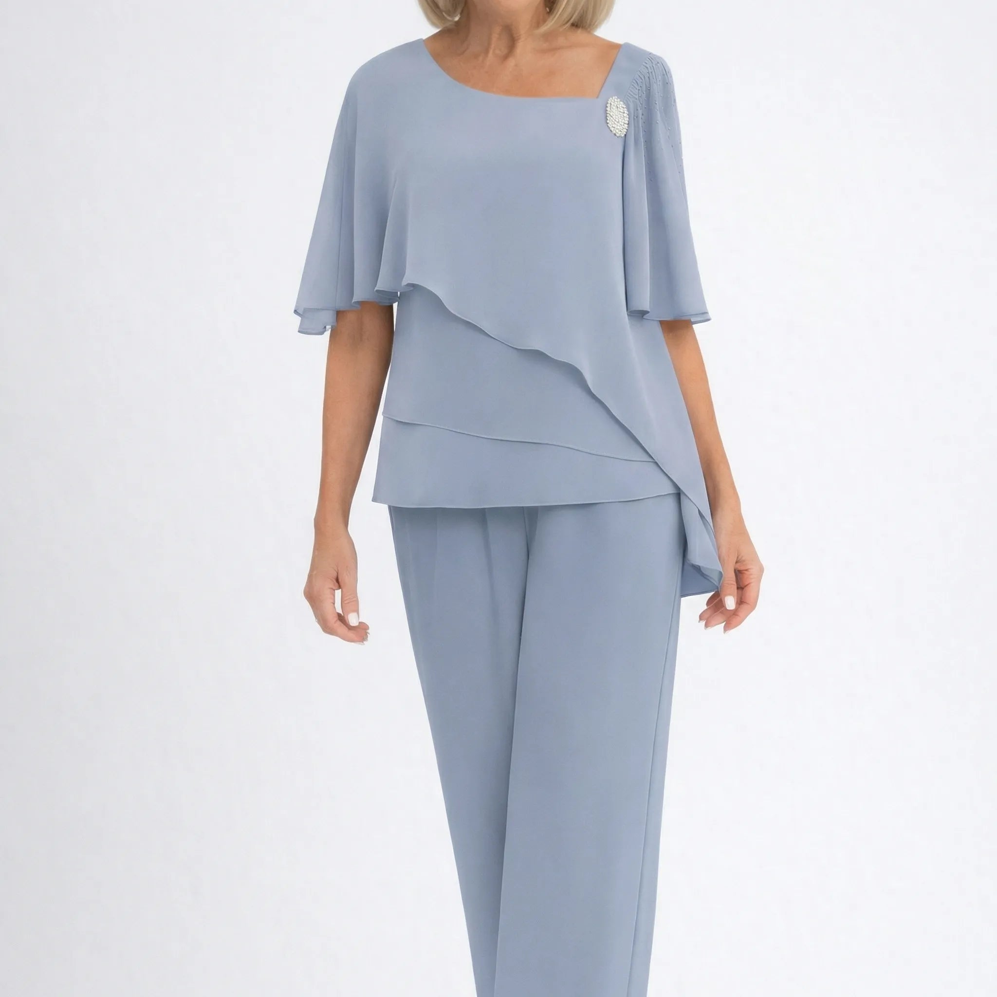 Dwuczęściowy Komplet Z Nakładką I Spodniami - Eleganckie Przyjęcia Okolicznościowe 