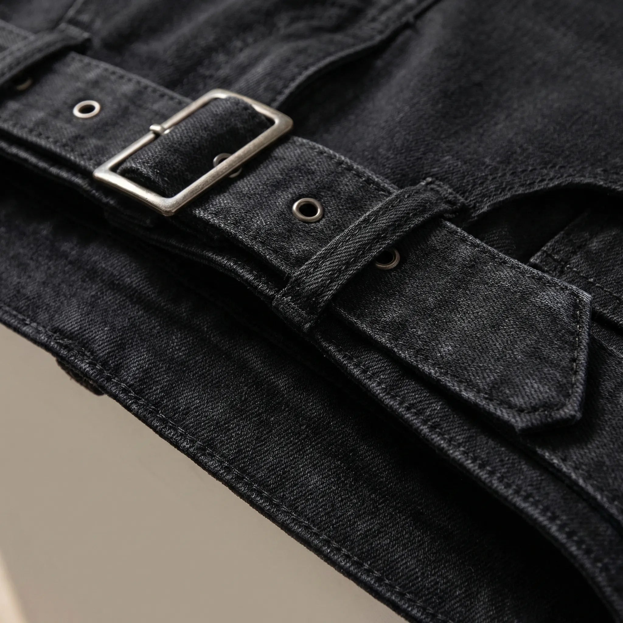 Dzwony Z Niskim Stanem W Stylu Y2K - Codzienny Streetwearowy Look 