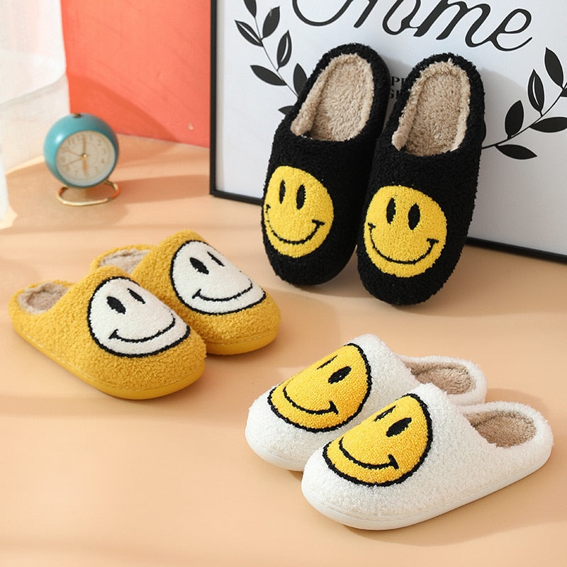 Livia – Women's Slippers with Embroidered Smile and Soft Fur