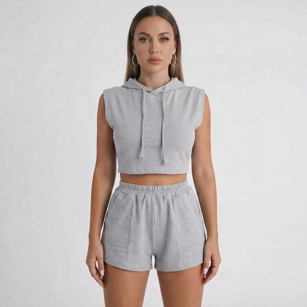 Krótki Top Z Kapturem I Szorty - Codzienny Relaks W Domu 