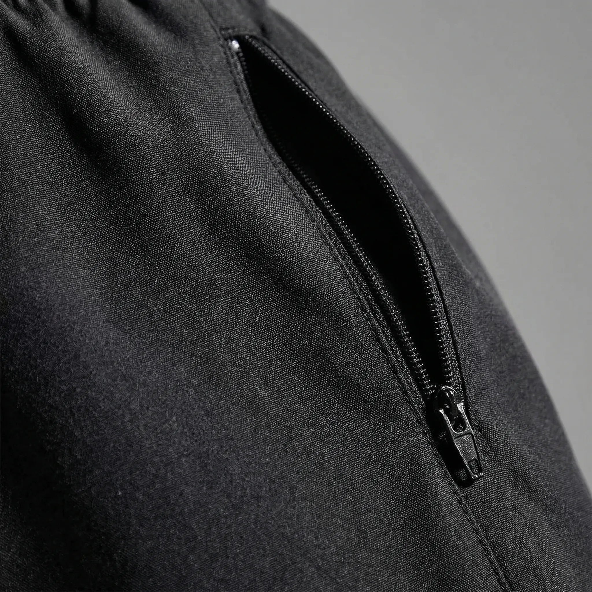 Krótkie Spodenki Sportowe Z Elastycznym Pasem - Intensywny Trening Siłowy 