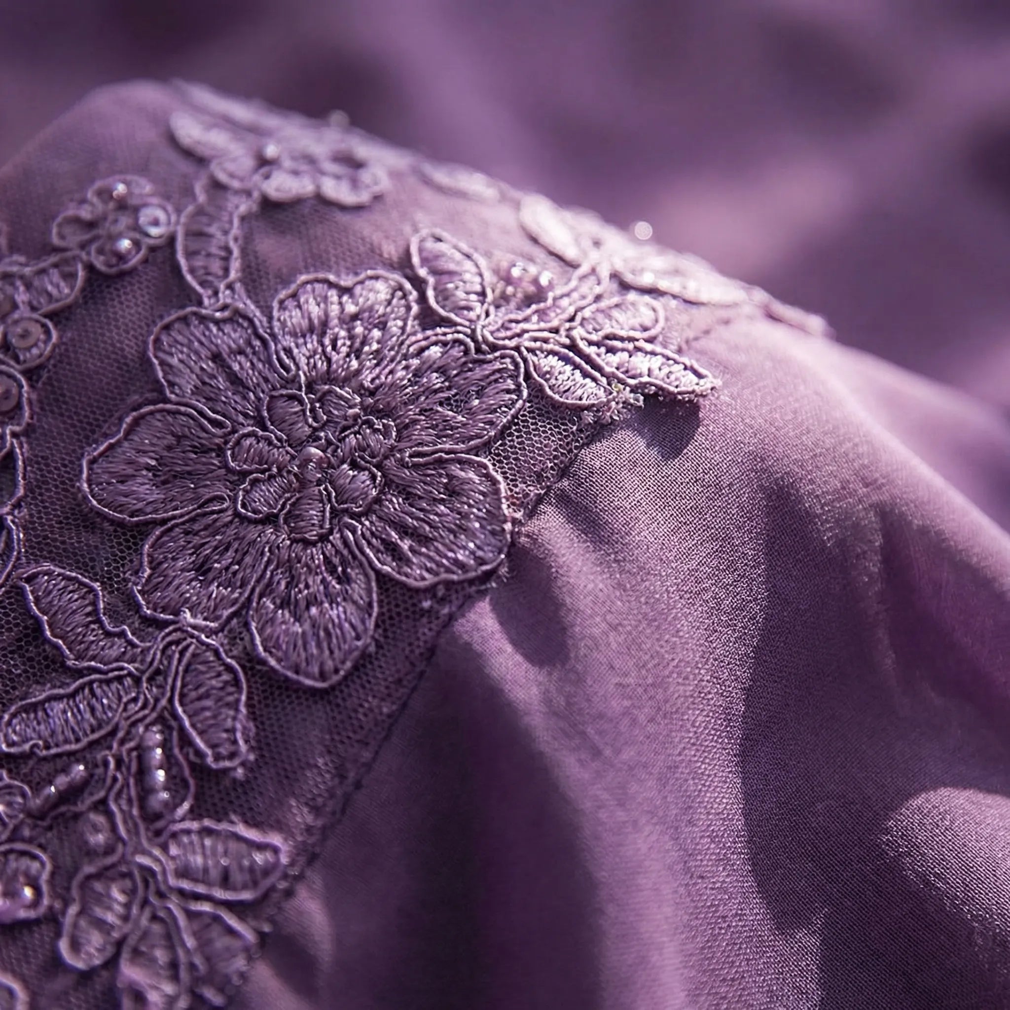 Midi Sukienka Z Koronkowym Gorsetem - Na Eleganckie Przyjęcia 