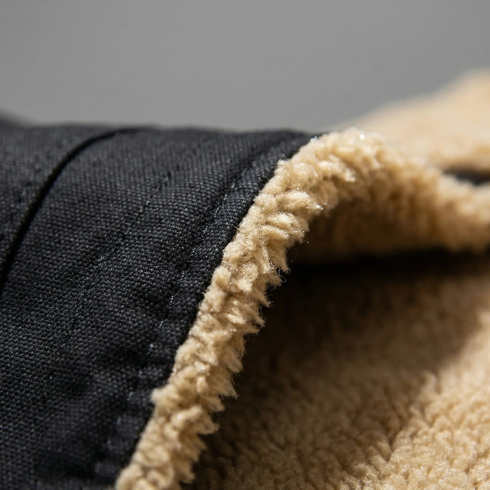 Pikowana Kurtka Bomber Z Podszewką Ze Sztucznego Futra - Codzienny Casual Look 