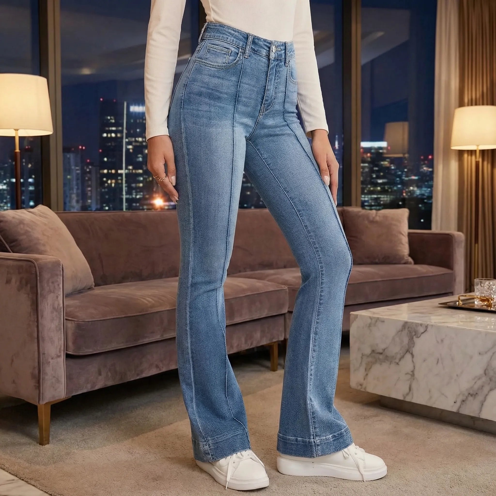 Rozkloszowane Jeansy Z Wysokim Stanem - Codzienna Stylizacja Damska 