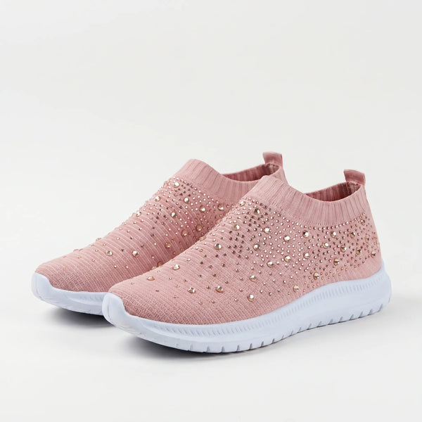 Wsuwane Sneakersy Z Ozdobnymi Detalami - Codzienne Spacery 