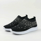 Wsuwane Sneakersy Z Ozdobnymi Detalami - Codzienne Spacery 
