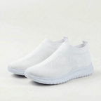 Wsuwane Sneakersy Z Ozdobnymi Detalami - Codzienne Spacery 
