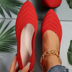 Leontyna – Klasszikus női slip-on cipő hegyes orral, elegáns kivitelben