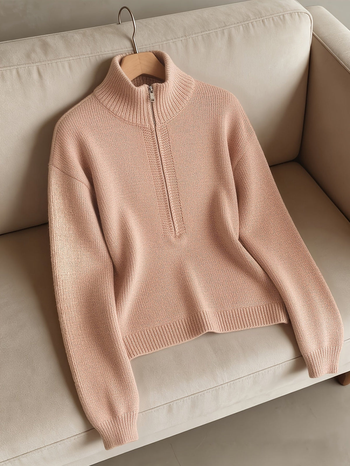 Anastasia – Damski Casualowy Sweter ze Stójką i Półsuwnym Zamkiem